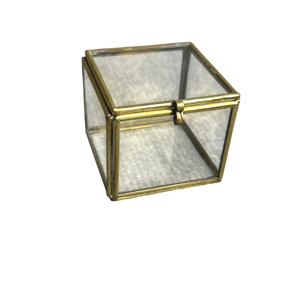 Vintage petite glass trinket box square brass trim 2x2x2 ring box
